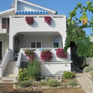 Apartment Vila Kraljica, Malinska